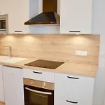 Dolmen Adrien 4 شقة تور
