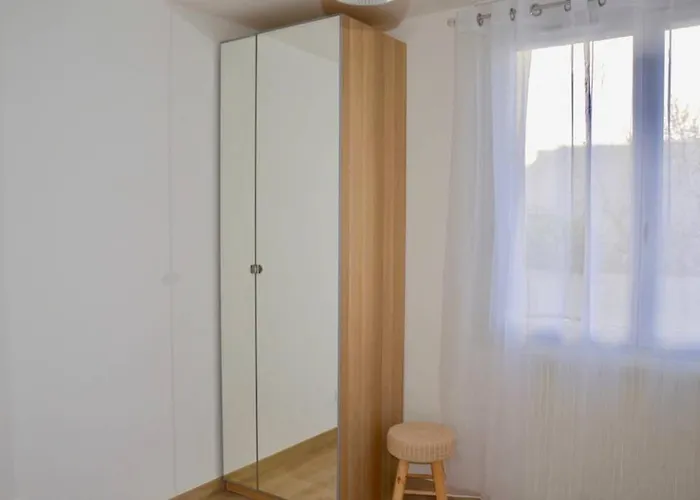 Dolmen Adrien 4 Διαμέρισμα