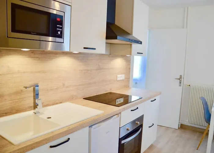 Apartman Dolmen Adrien 4 Tours